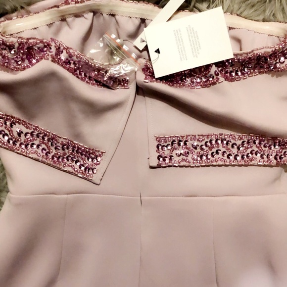 🎀STRAPLESS PINK DRESS 🎀 - Picture 3 of 3